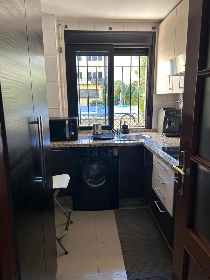 Apartamento Proximo Al Centro De 2 Dormitorios Con Piscina. Σεβίλλη Εξωτερικό φωτογραφία